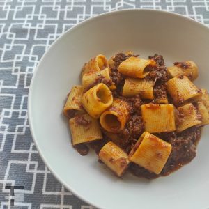 Neapolitan ragú recipe