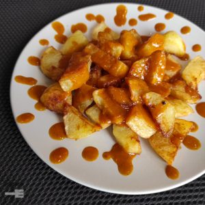 patatas_potatoes_bravas_sauce_salsa_spanish_recipe_receta